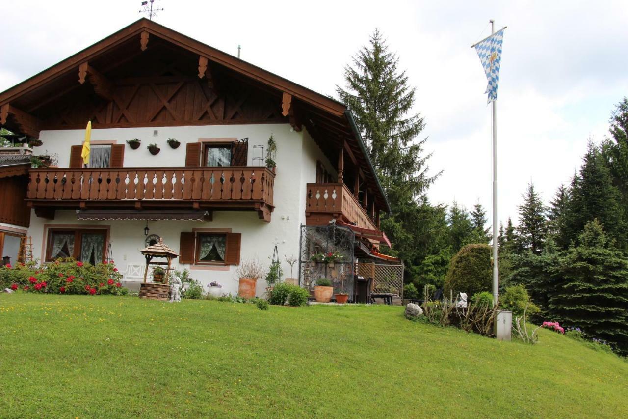 Landhaus Wiesenhof Гармиш-Партенкирхен Экстерьер фото